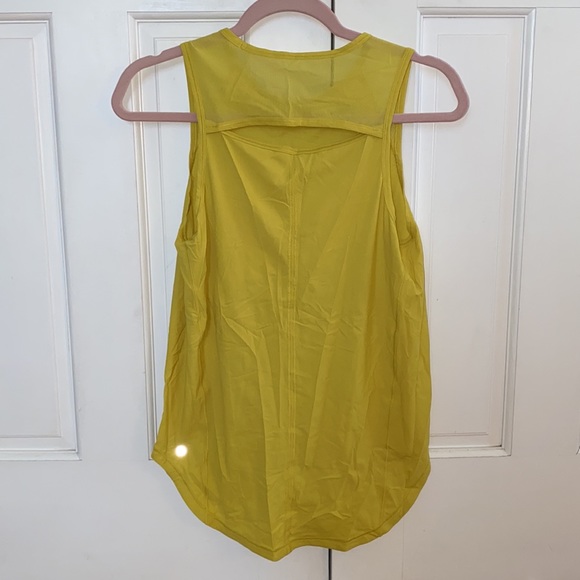 Lululemon tank top - Picture 2 of 2